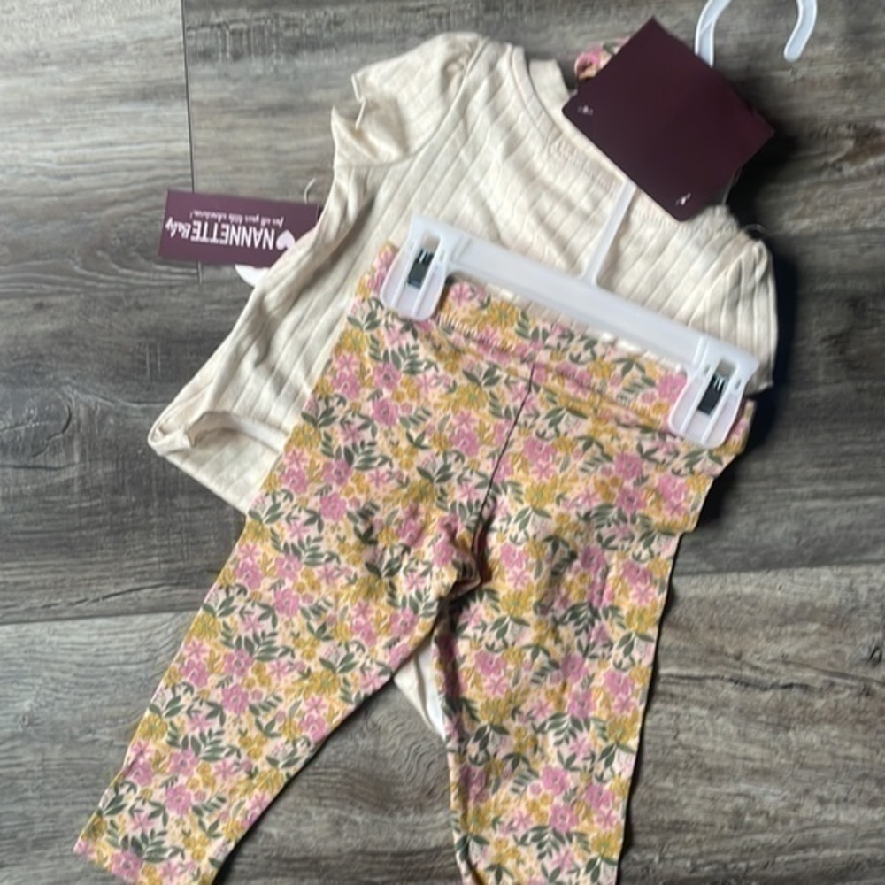 NWT Nannette baby outfit floral with headband - Picture 7 of 9